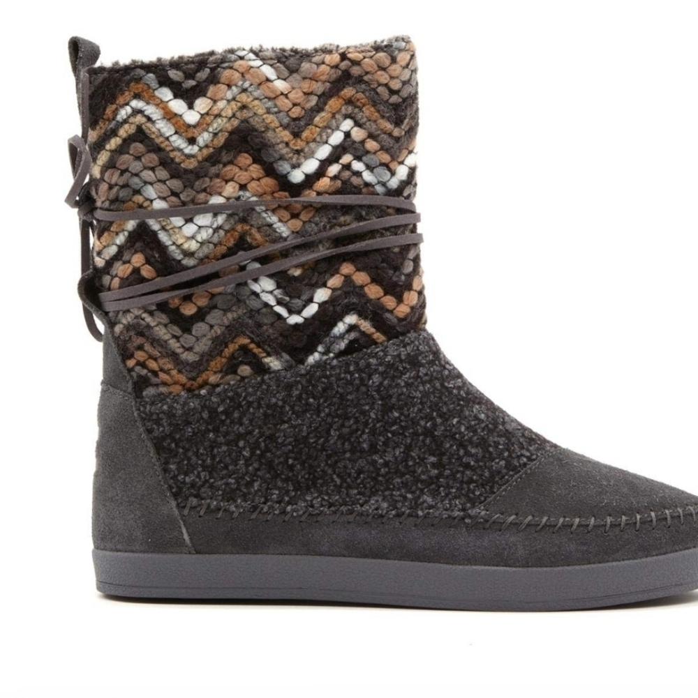 Tom's Womens Gray Mixed Media Fuzzy Mid Calf Pull On Boots 8.5